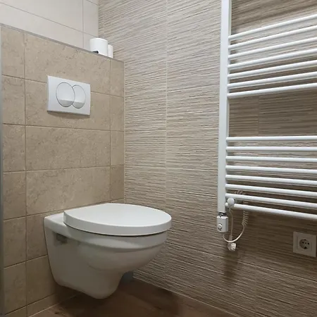 Csaladi Apartman